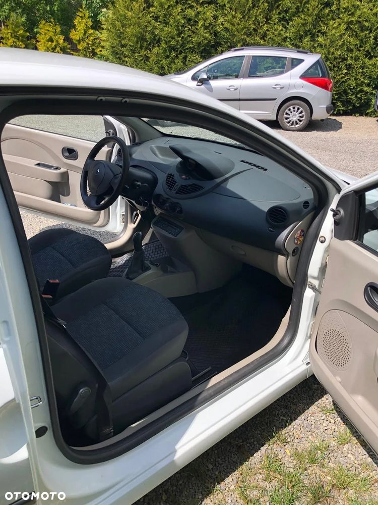 Renault Twingo dCi 65 Eco2 - 6