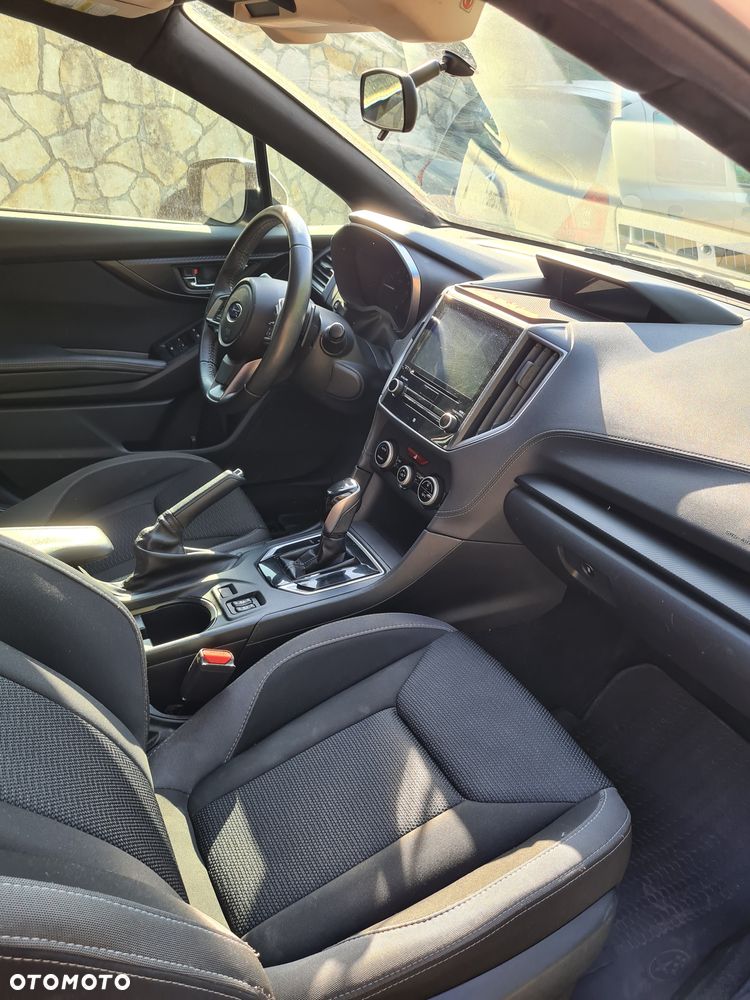 Subaru Impreza 2.0i Exclusive (EyeSight) Lineartronic - 9