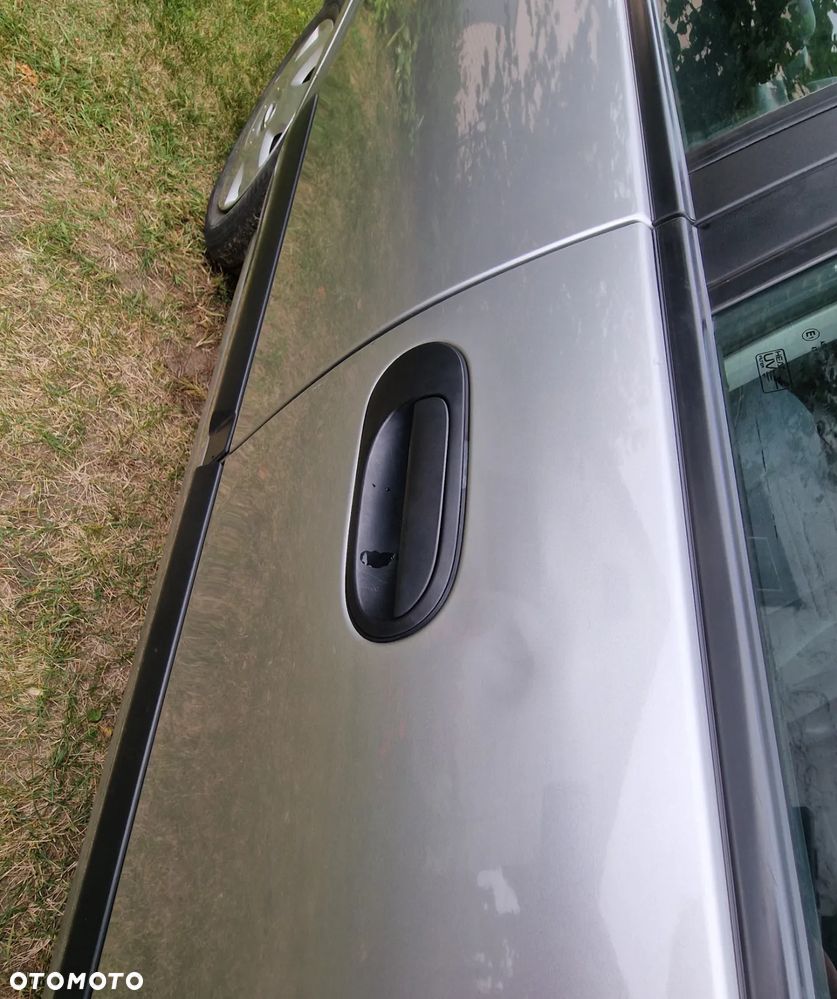 Nissan Almera II 1.5 Visia - 8