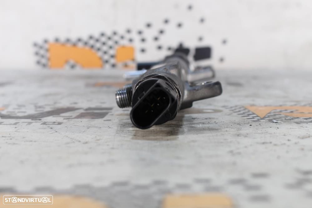 Régua / Rail De Injeção Bmw 1 (F20)  13538511629 / 8511629 / 044521302 - 6