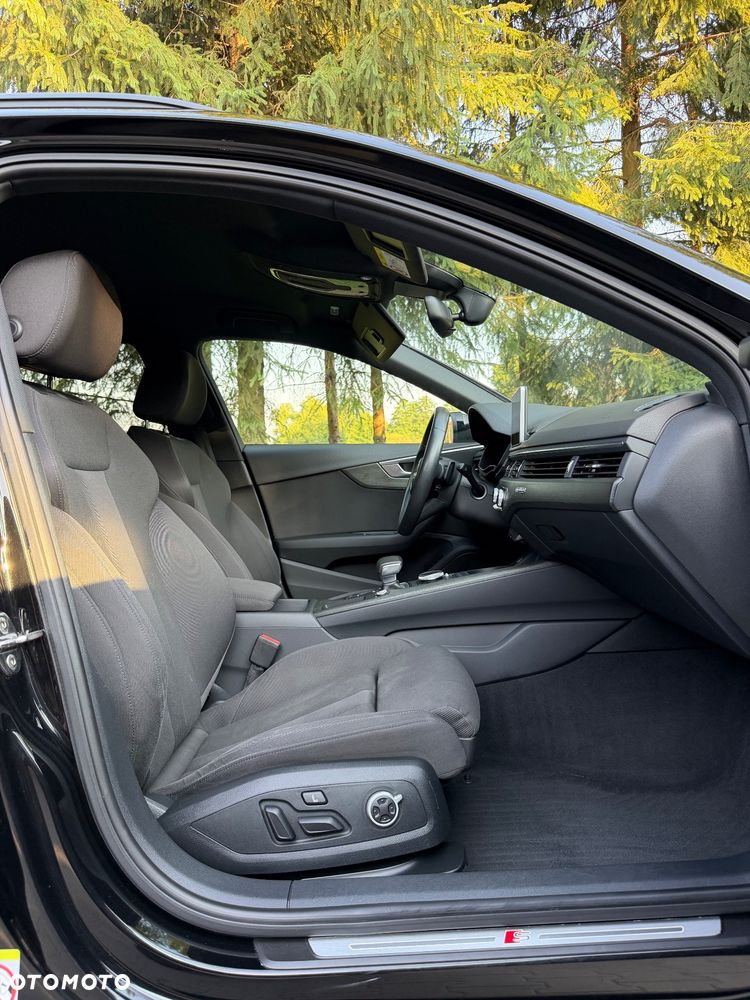 Audi A4 Avant 40 TDI Quattro S Line S tronic - 23