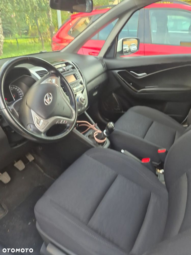 Hyundai ix20 1.4 Classic - 8