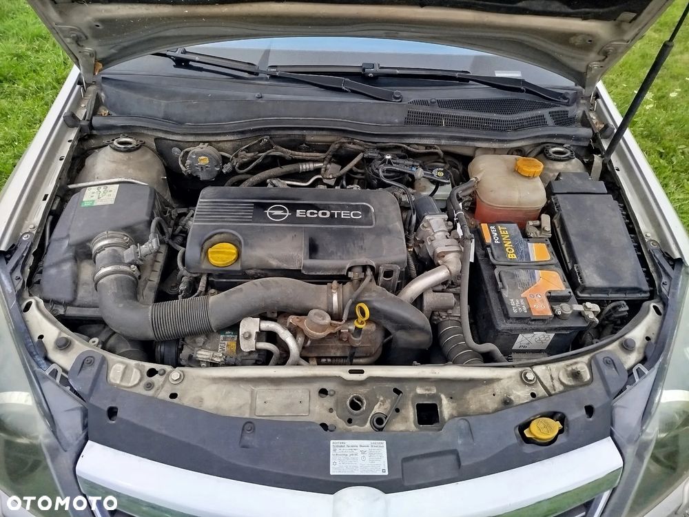 Opel Astra 1.7 CDTI Essentia - 14