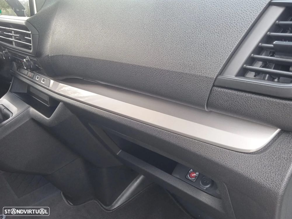 Peugeot Expert L3H1 Long 1.5 BlueHDi CVM6 120cv Plus 3 lug. 5 prts - 28