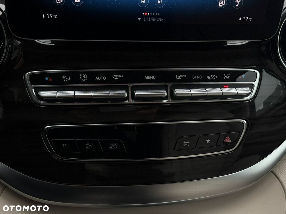 Mercedes-Benz Klasa V 250 d extralang 9G-TRONIC Special Edition Avantgarde - 32