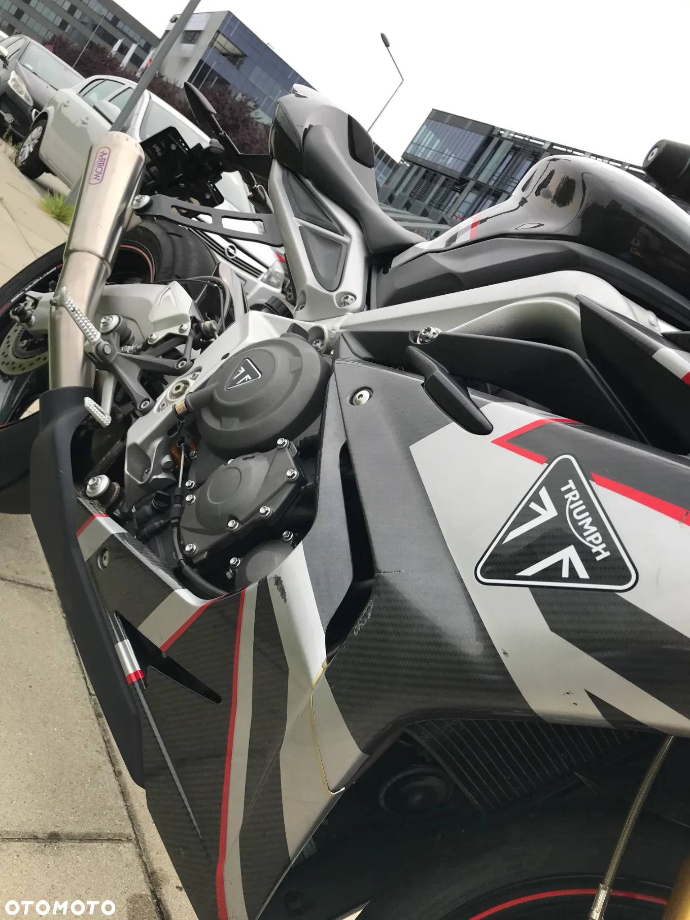 Triumph Daytona - 11