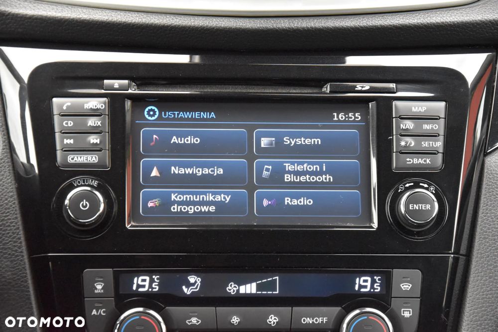 Nissan Qashqai 1.6 DIG-T N-Connecta - 28