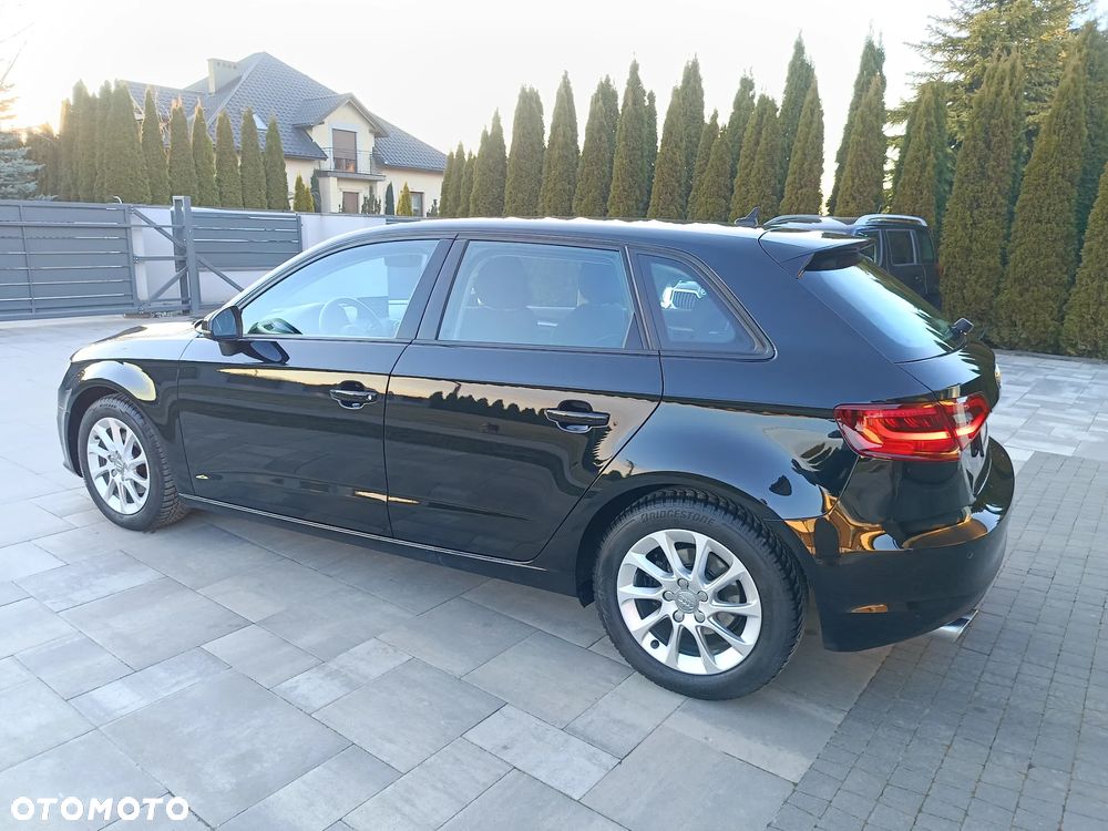 Audi A3 Sportback 2.0 TDI S tronic Attraction - 15