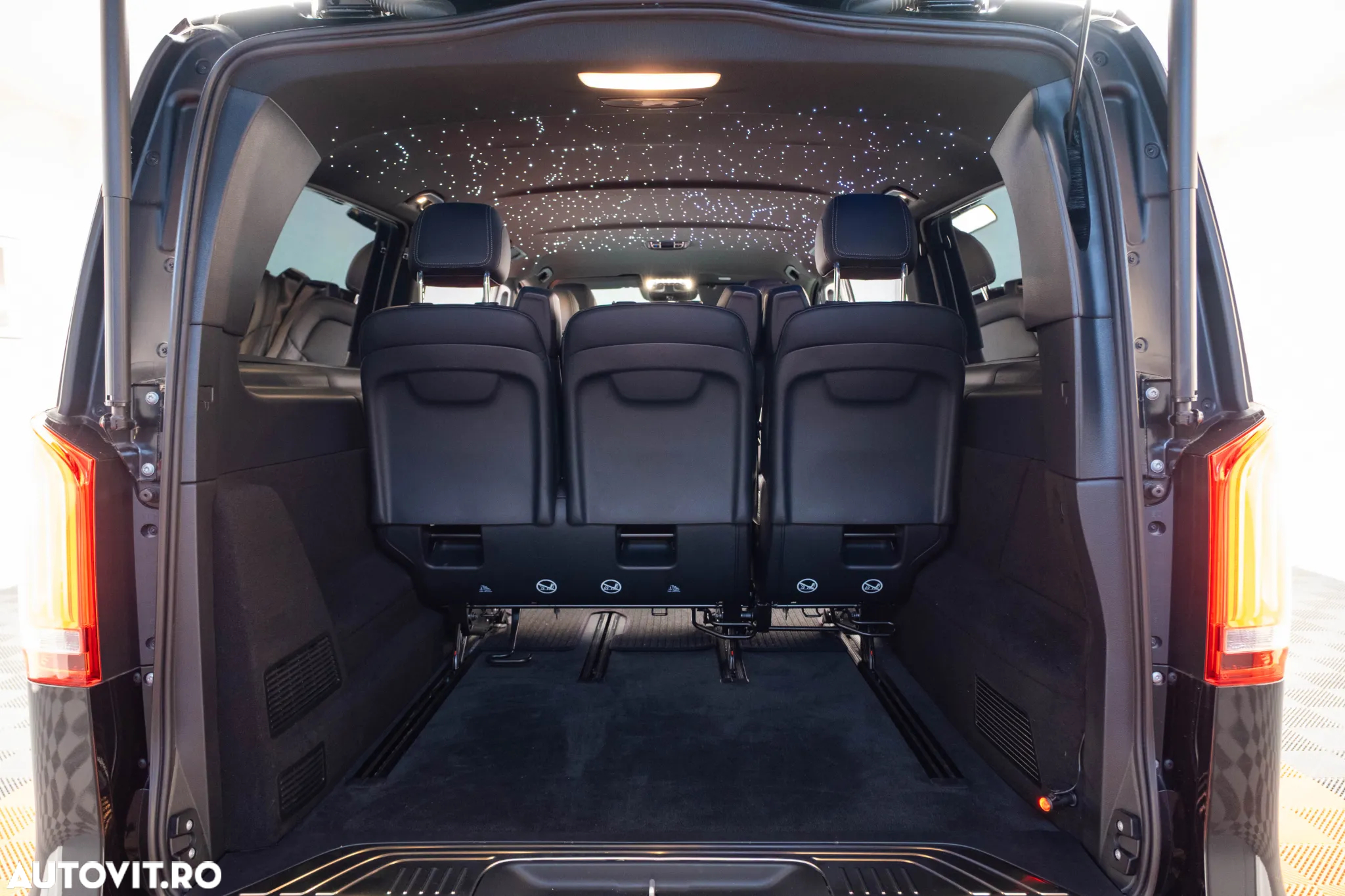 Mercedes-Benz V 300 d Combi Extra-lung 237 CP AWD 9AT - 30