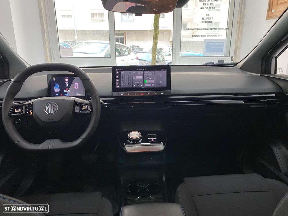 MG MG4 51 kWh Standard - 10