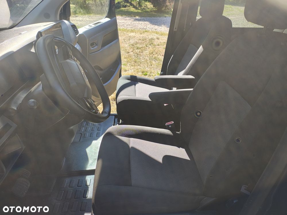 Opel Vivaro - 7