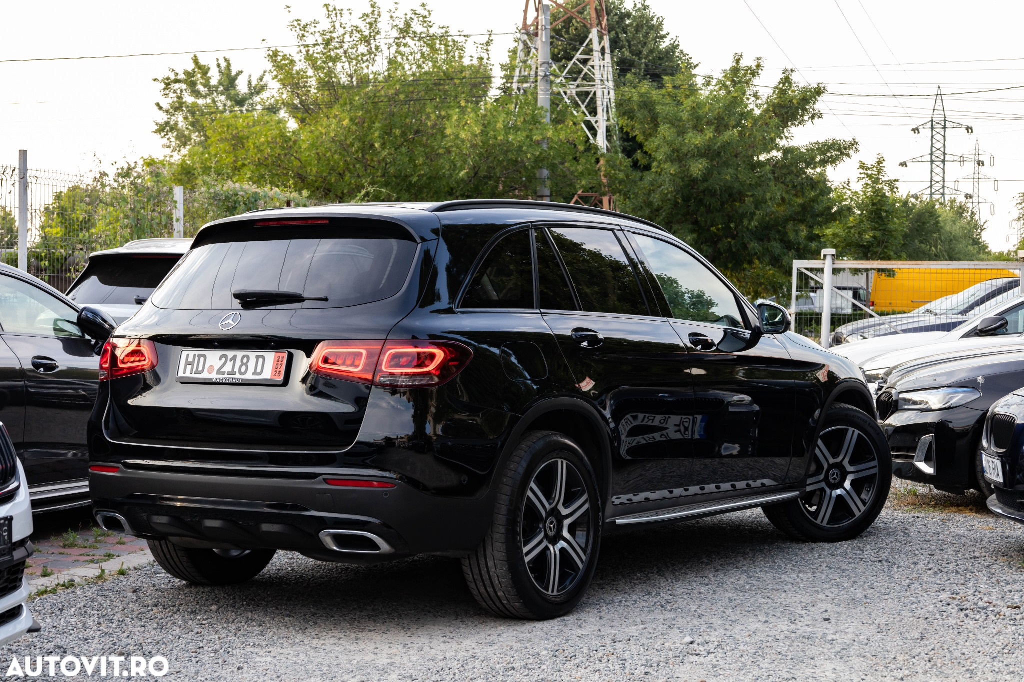 Mercedes-Benz GLC 220 d 4Matic 9G-TRONIC AMG Line - 2