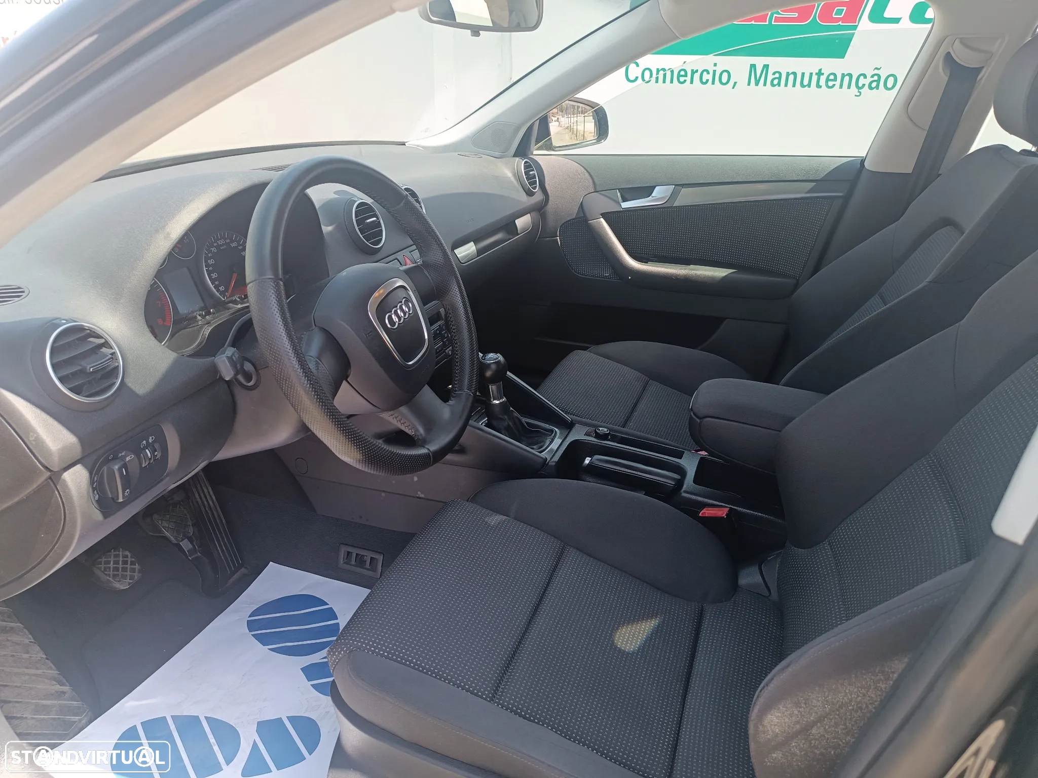 Audi A3 Sportback 1.6 FSi Attraction - 17