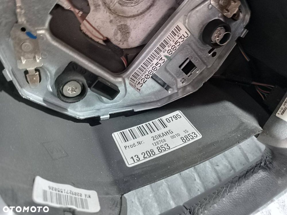 KIEROWNICA Z PODUSZKĄ OPEL VECTRA C 13208853  13203886 1.9 CTDI - 8
