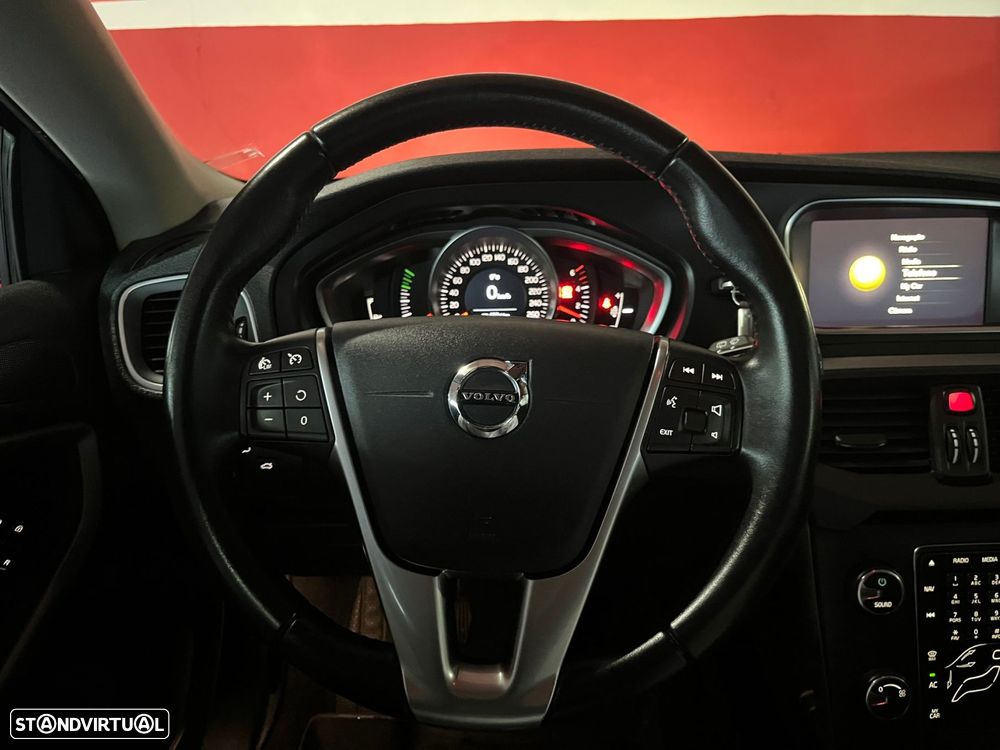 Volvo V40 2.0 D3 Momentum - 15