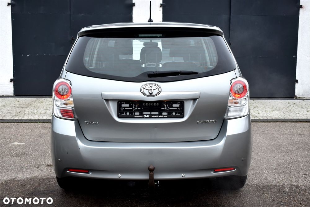Toyota Verso 1.8 Multidrive Edition - 6