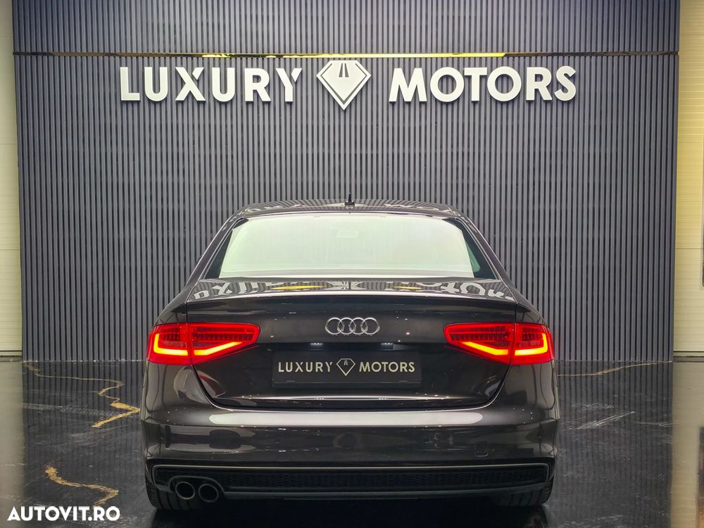 Audi A4 Limuzina 2.0 TDI DPF clean multitronic S line Sportpaket - 14