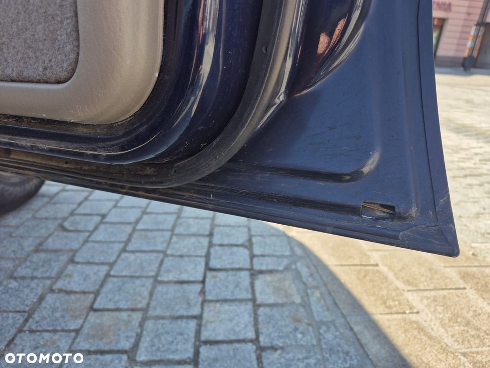 Jeep Grand Cherokee - 27