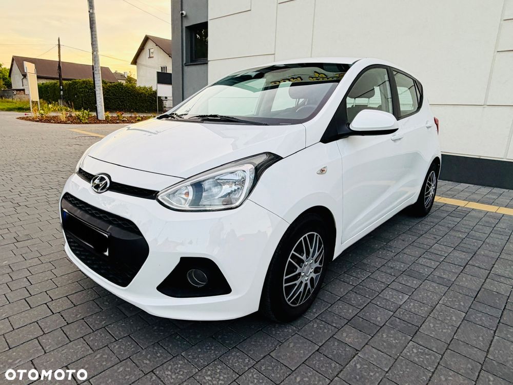 Hyundai i10 1.0 Premium - 11