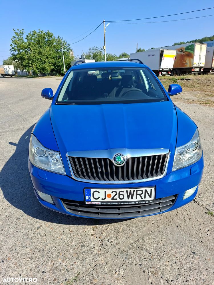 Skoda Octavia 1.6 TDI ELEGANCE - 2