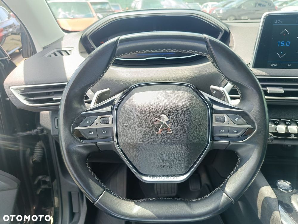 Peugeot 5008 1.6 PureTech Allure S&S EAT8 - 16