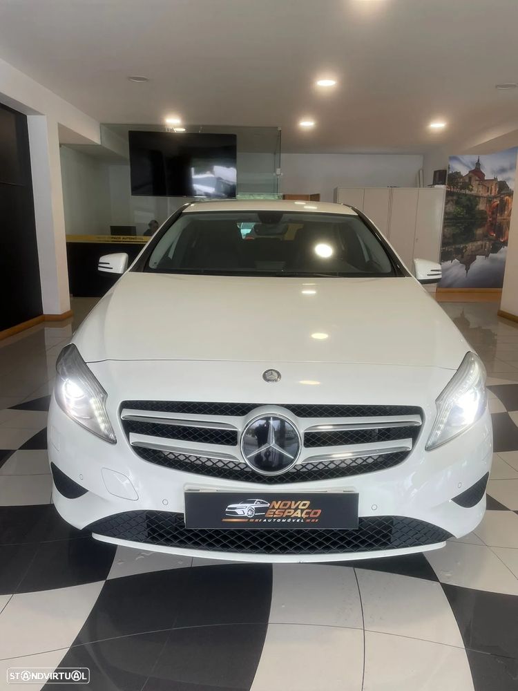 Mercedes-Benz A 180 CDI (BlueEFFICIENCY) Style - 2