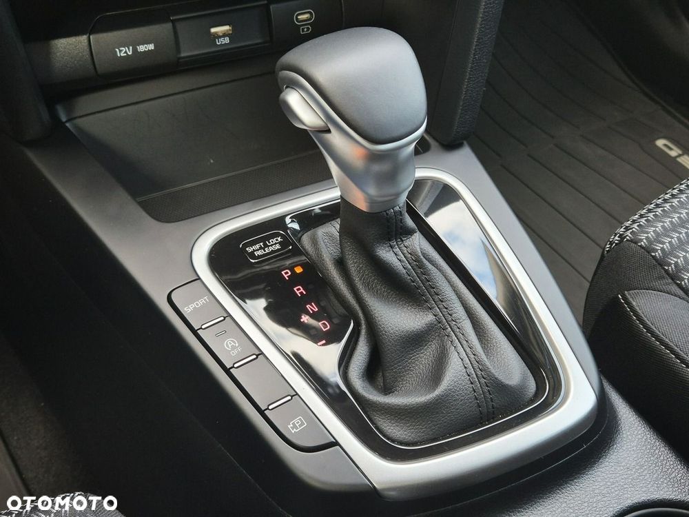 Kia XCeed 1.5 T-GDI M DCT - 34