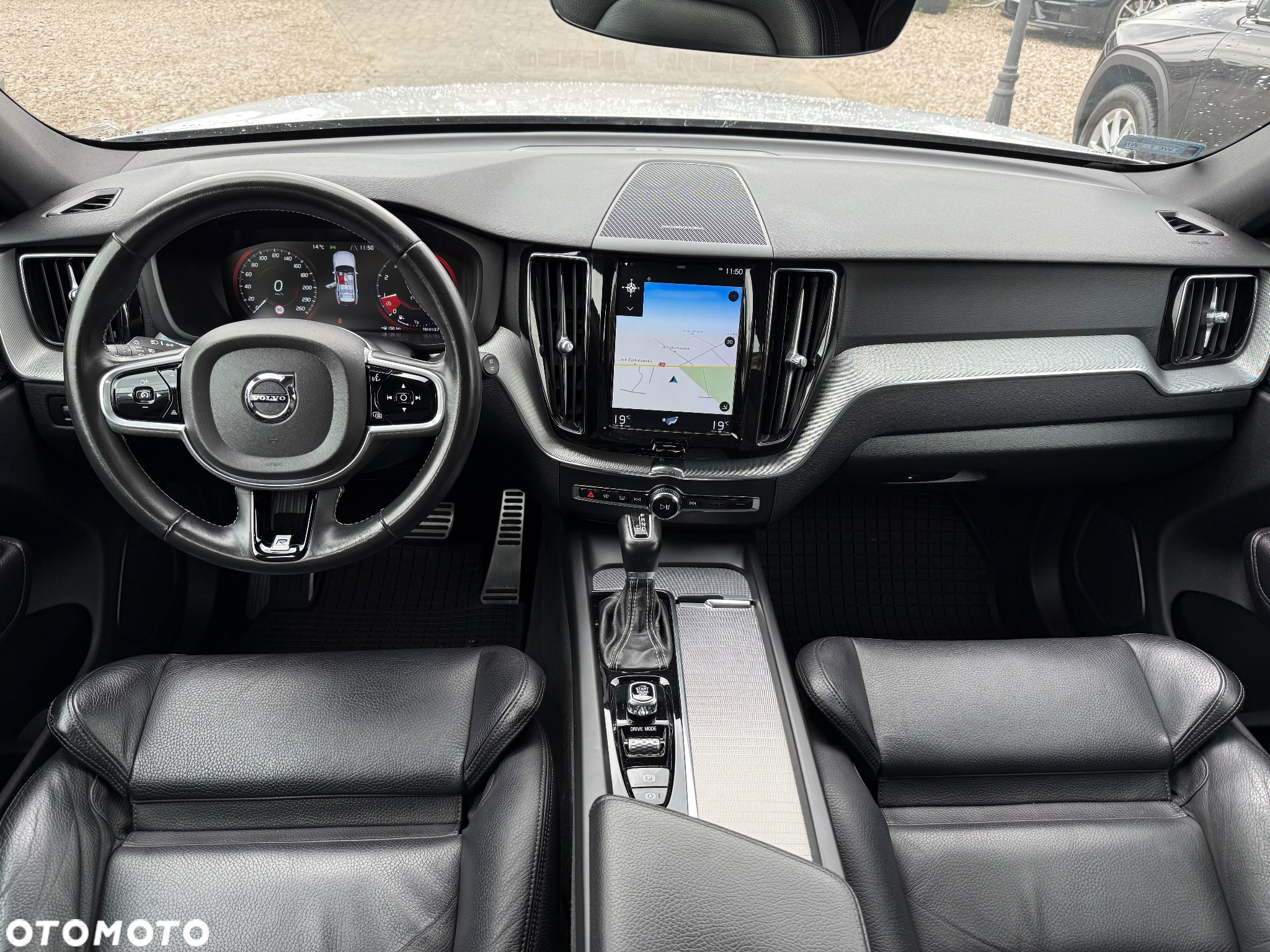 Volvo XC 60 T6 AWD R-Design - 19