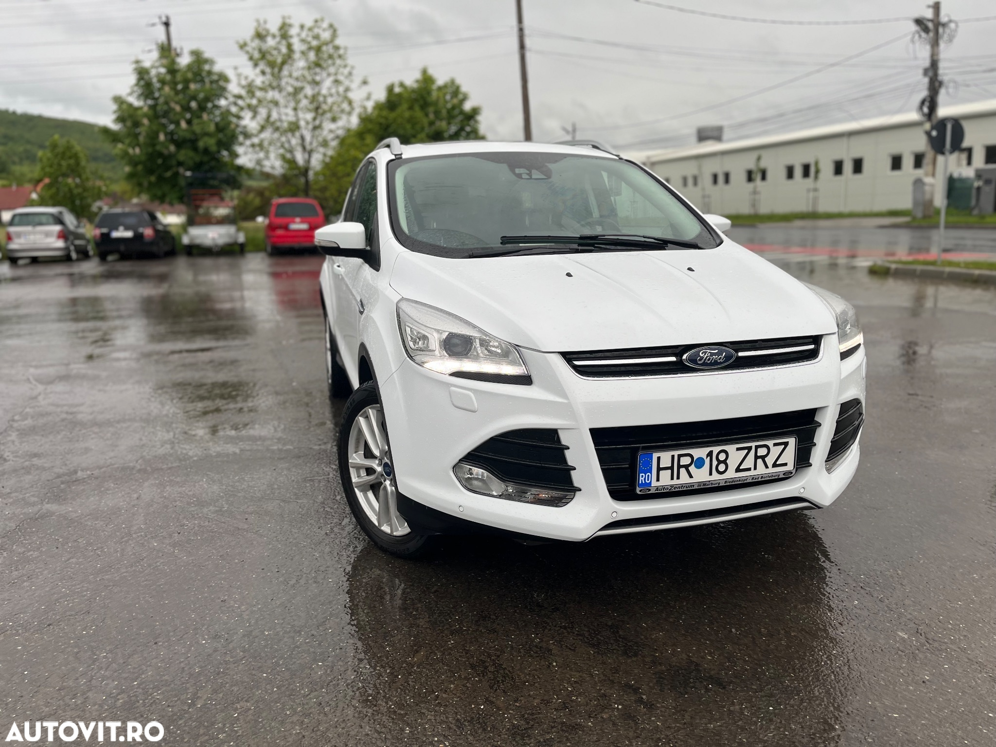 Ford Kuga - 3
