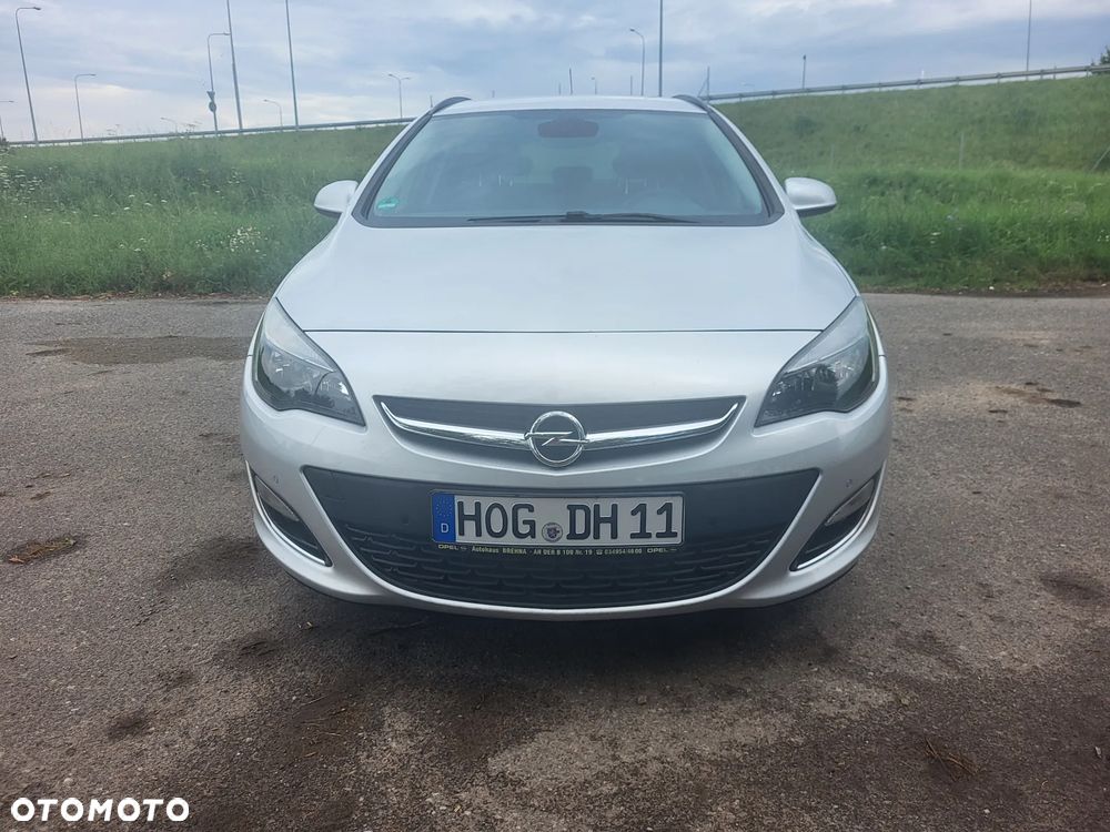 Opel Astra GTC 1.4 Turbo - 10