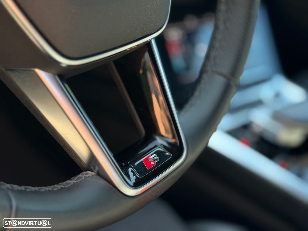 Audi e-tron 55 quattro S line - 39