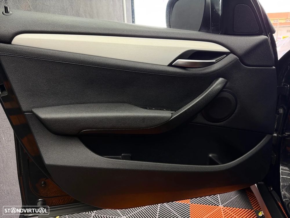 BMW X1 23 d xDrive Auto - 11