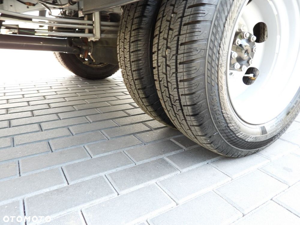 Renault MASTER KONTENER WINDA 8 PALET TEMPOMAT LEDY BLIŹNIACZE KOŁA KLIMATYZACJA  165KM - 27