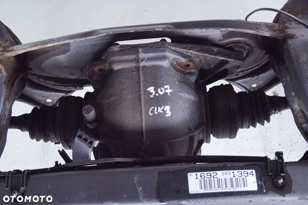KOMPLETNE ZAWIESZENIE TYŁ DYFER Przełożenie 3.07 - MERCEDES CLK C209 3.0 V6 - 5
