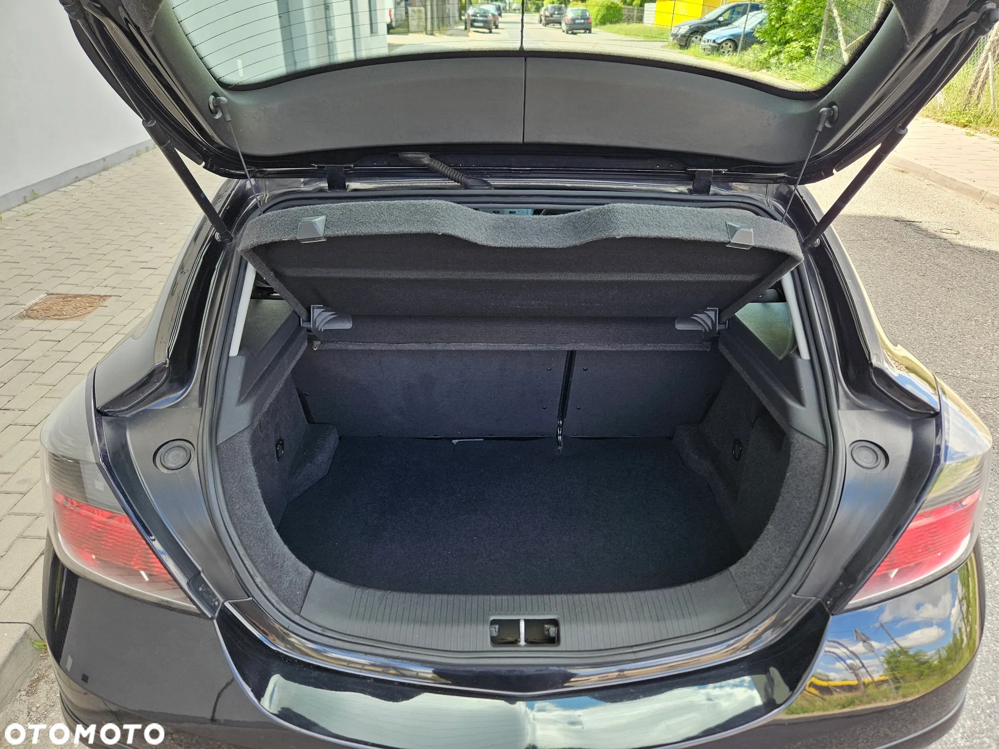Opel Astra GTC 1.4 Catch me - 12