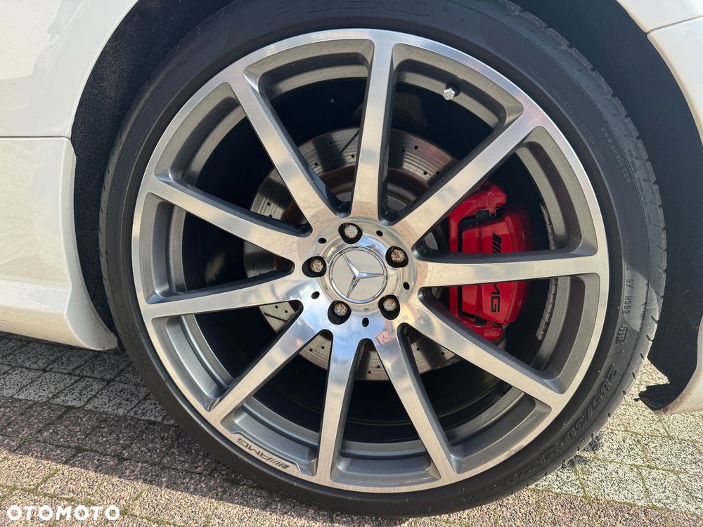 Mercedes-Benz SL ver-63-amg-amg-speedshift-mct-7--gang-sportgetriebe - 6