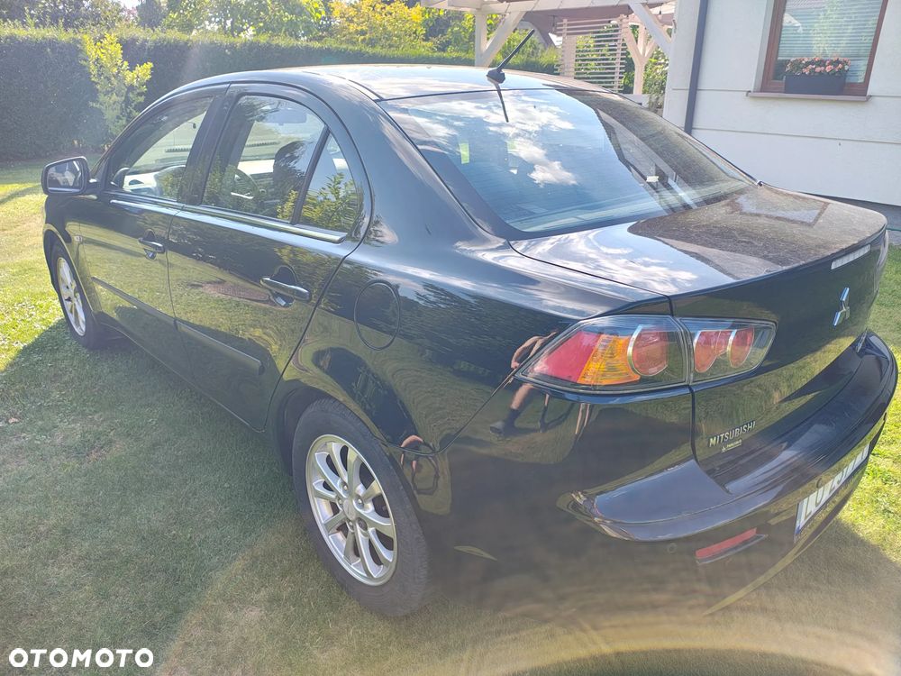 Mitsubishi Lancer 1.6 Invite - 5