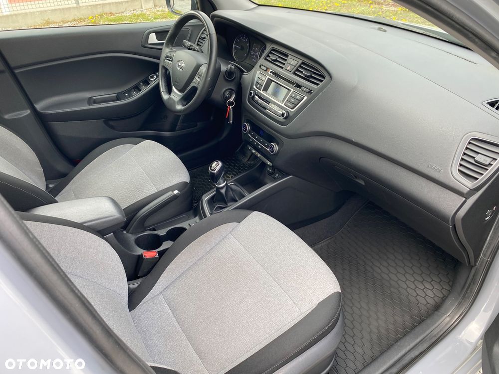 Hyundai i20 1.4 Style - 16