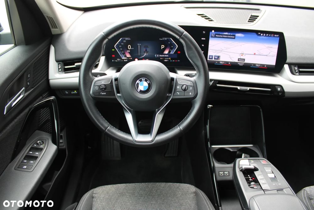 BMW X1 sDrive18i - 15