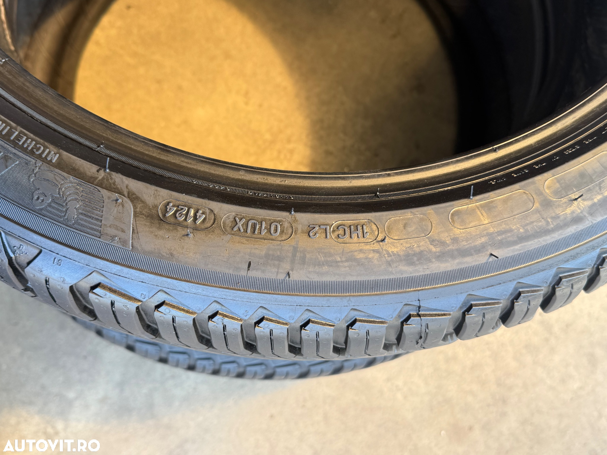 Vând 2 anvelope 255/40/20 Michelin allseason ca noi - 7