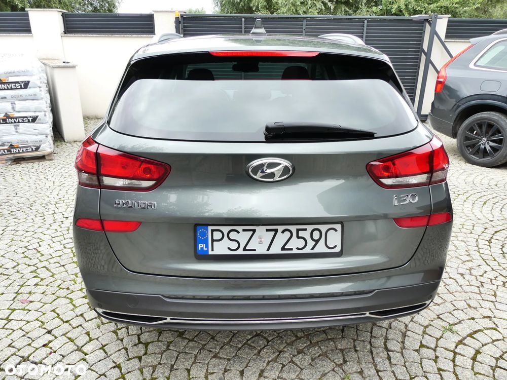 Hyundai i30 1.5 T-GDI 48V Smart - 10