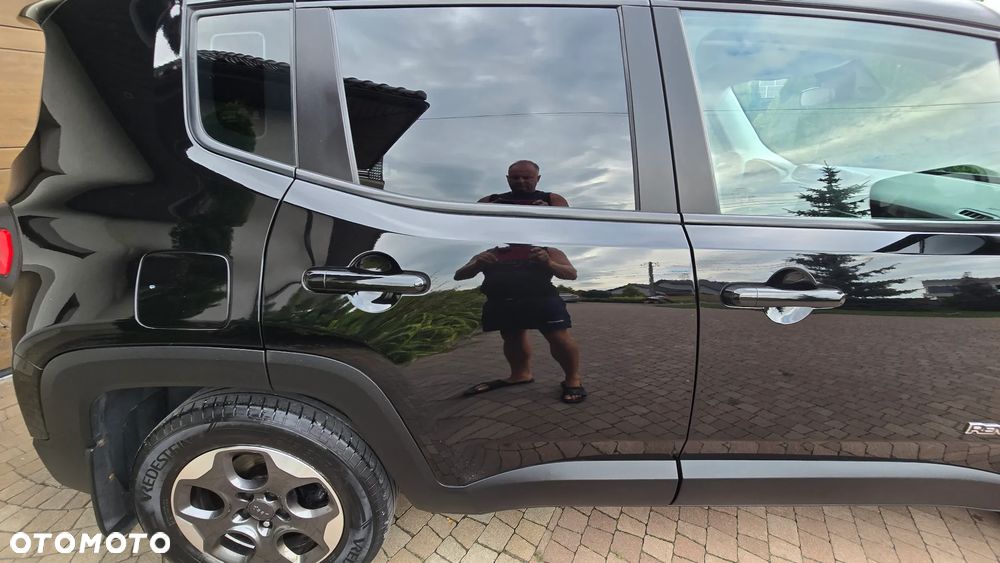Jeep Renegade - 21