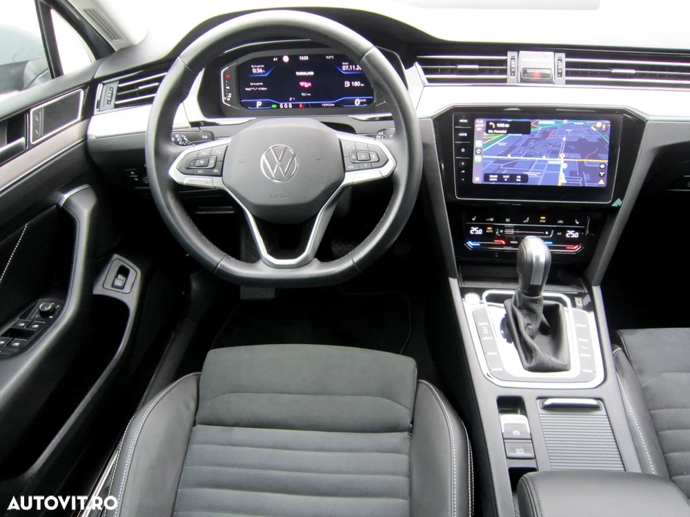 Volkswagen Passat Variant 2.0 TDI DSG (BlueMotion Technology) Highline - 17