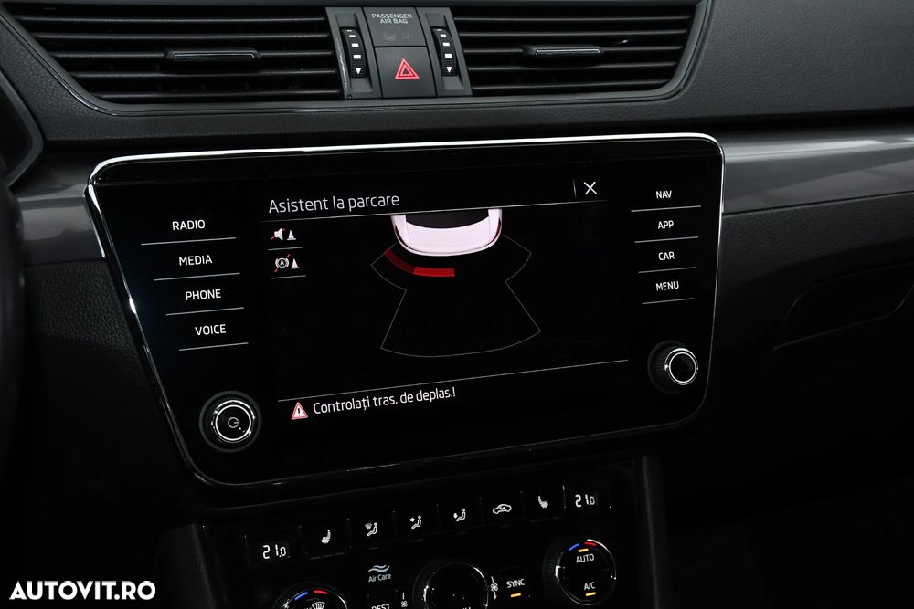 Skoda Superb 2.0 TDI DSG 4X4 Ambition - 17