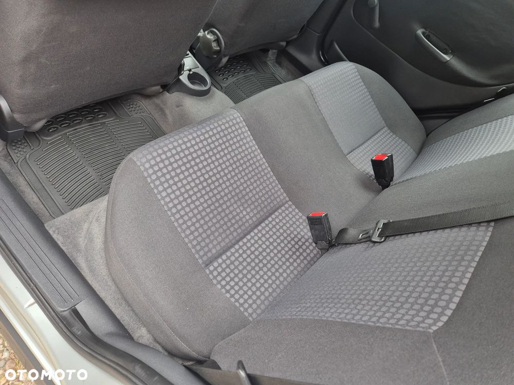 Opel Corsa - 17