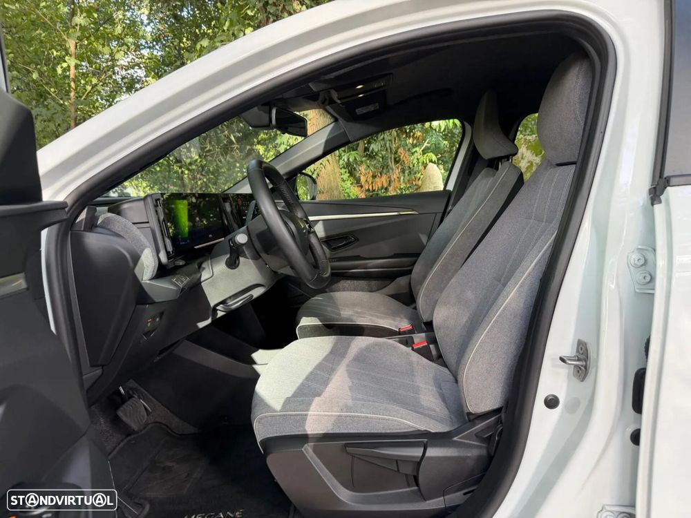 Renault Mégane E-Tech 130 Comfort Range Evolution - 42