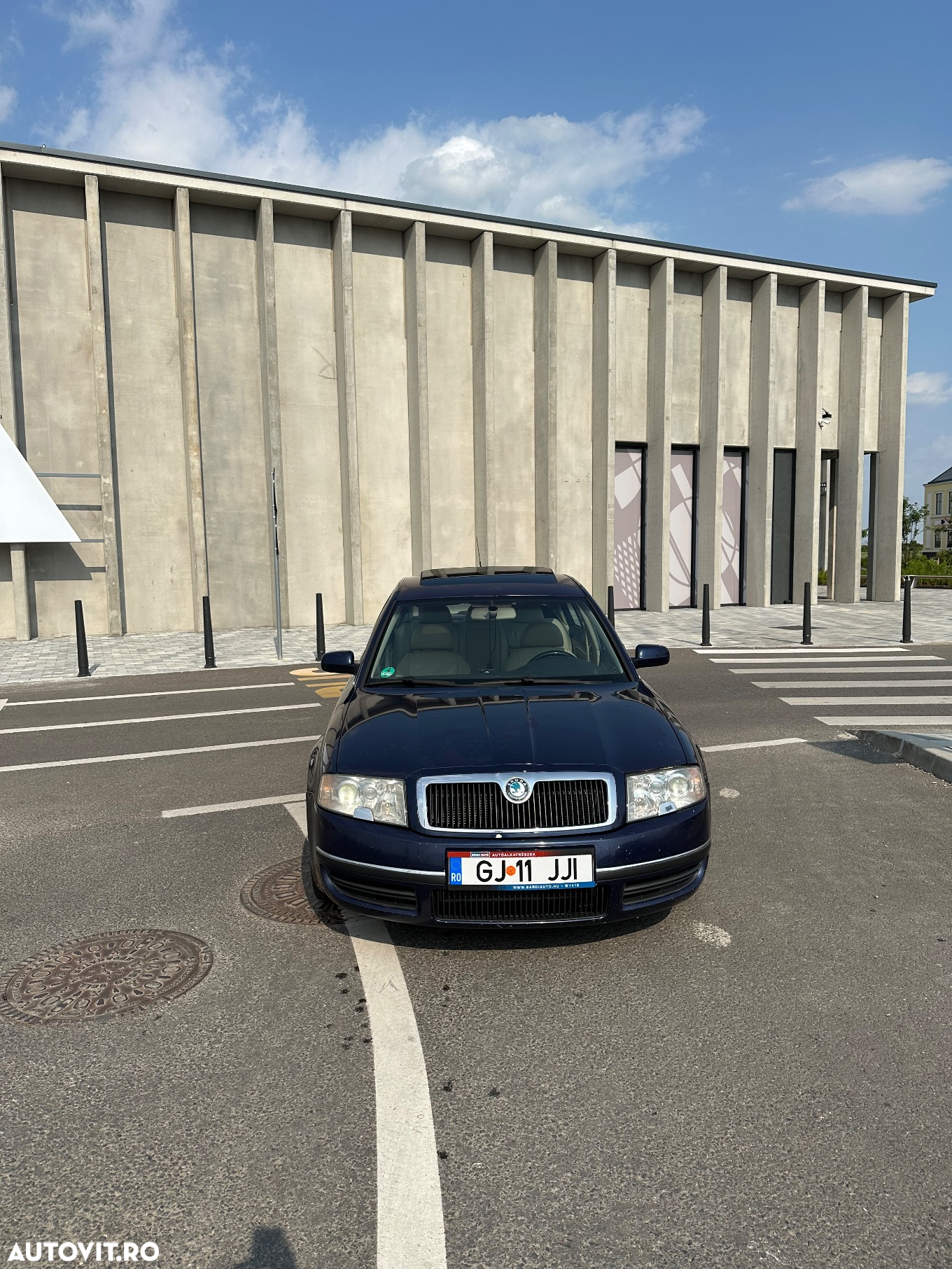Skoda Superb 1,9 TDI Elegance - 2