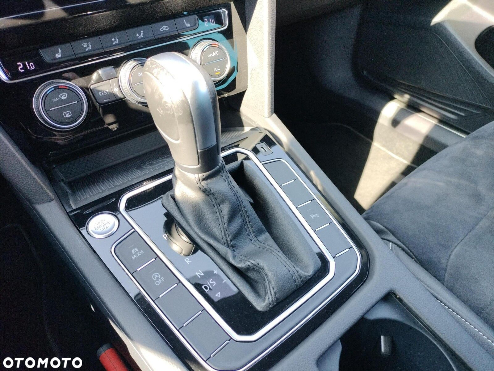 Volkswagen Passat 2.0 TSI Elegance DSG - 15