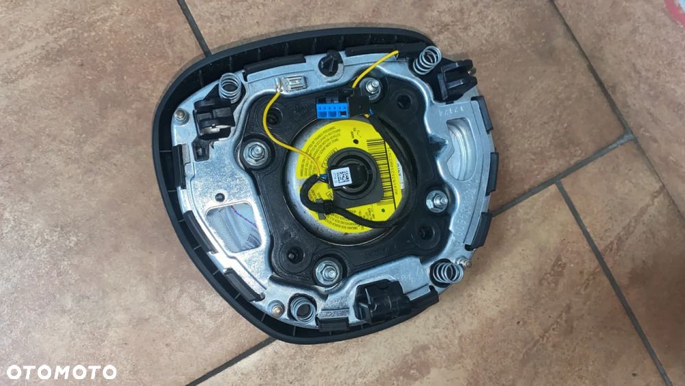 PODUSZKA POWIETRZNA KIEROWCY BMW F10 F11 6783839 - 2