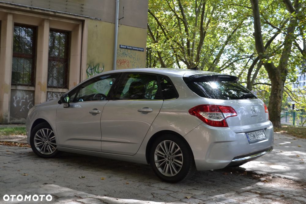 Citroën C4 VTi 120 Attraction - 12